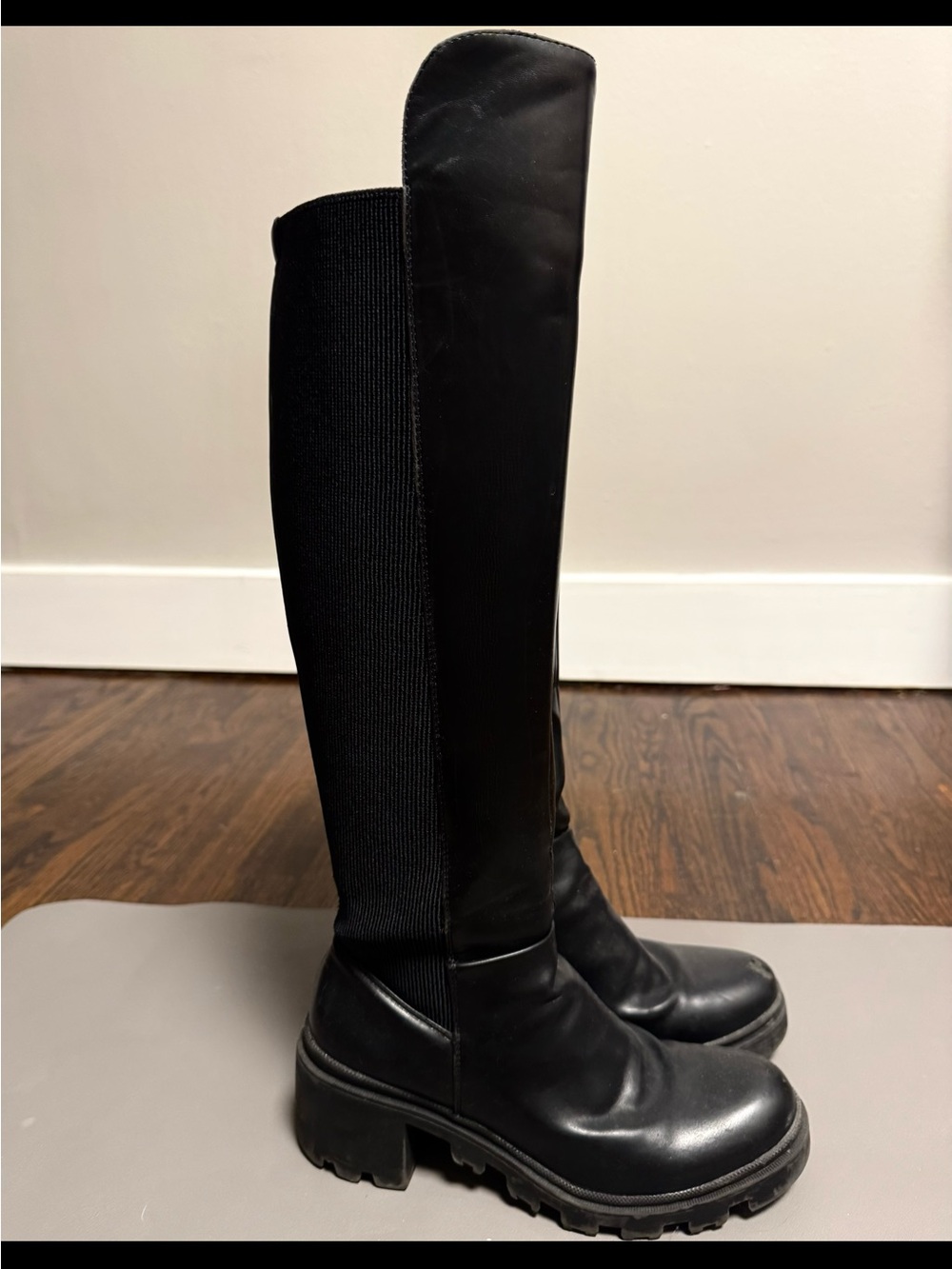 Black Knee-High Platform Riding Boots - Women